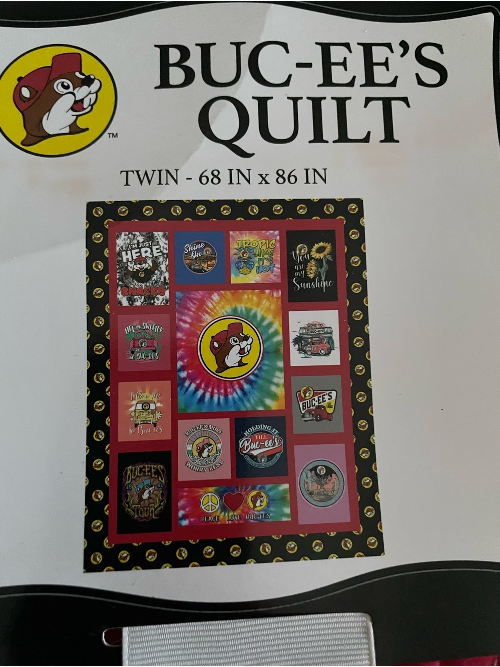 Buc-ee's Tie-Dye Logo Quilt - Multicolor - Picture 2 of 4